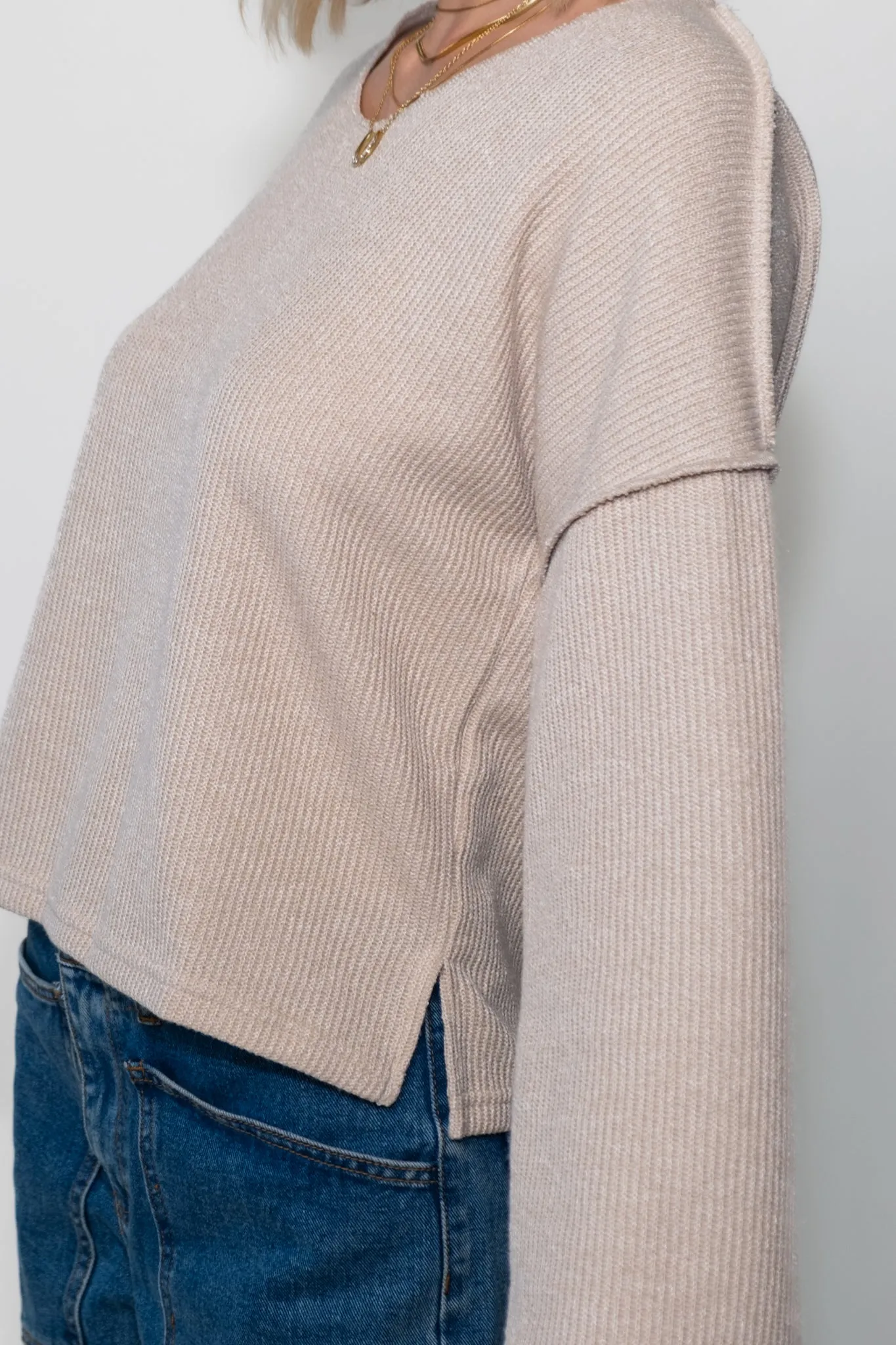 Raw Edge Long Sleeve Snit